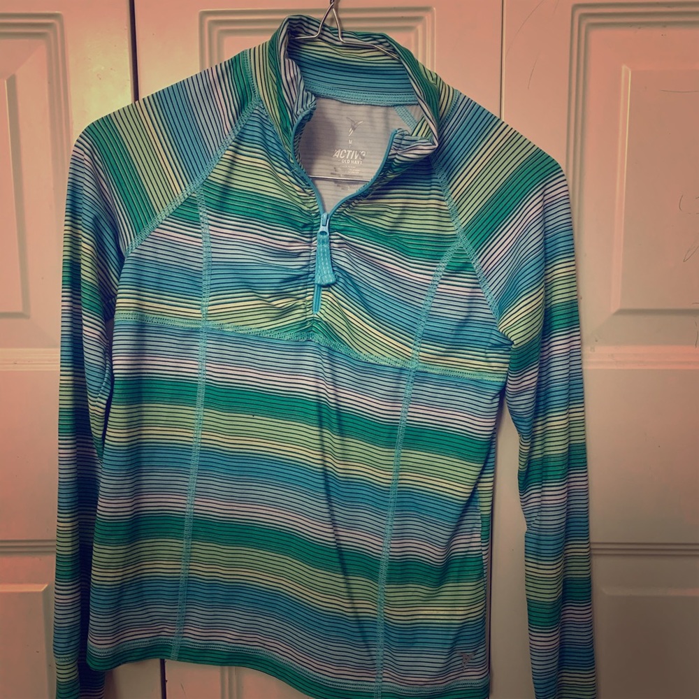 Old Navy kids active shirt